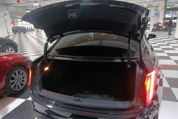 Used Hongqi E-QM5 2023 Revised Version Basic Travel Edition