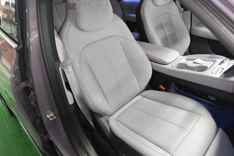 Used Nio EC6 2023 75 kWh