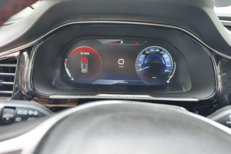 Ojetý Dongfeng Aeolus AX7 2019 1.6T Automatic AI Navigation Model Enjoyment Version China VI Standard