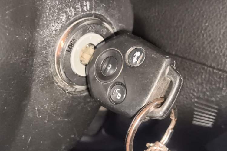 Used Subaru Forester 2014 2.0i Automatic Luxury Edition
