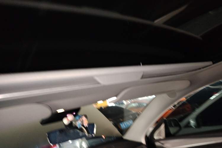 Used Tesla Model Y 2023 Rear-Wheel-Drive Version