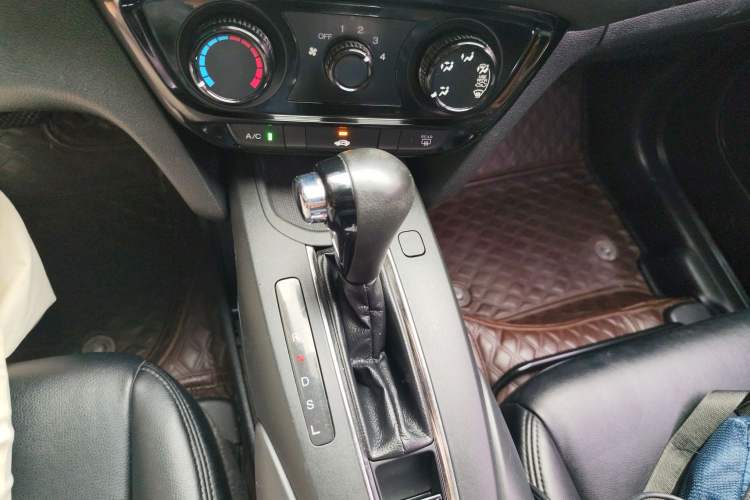 Used Honda XR-V 2015 1.5L LXi CVT Classic Edition