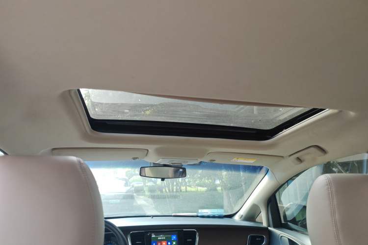 Used Buick GL8 2015 2.4L Luxury Business Premium Edition Headliner