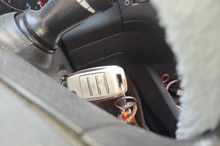 Used Kia K3 2013 1.6L Automatic GL Vehicle Key