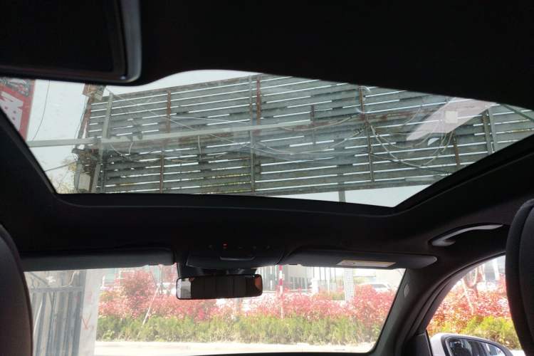 Used Mercedes-Benz GLC 2020 Facelift GLC 300 L 4MATIC Dynamic Edition