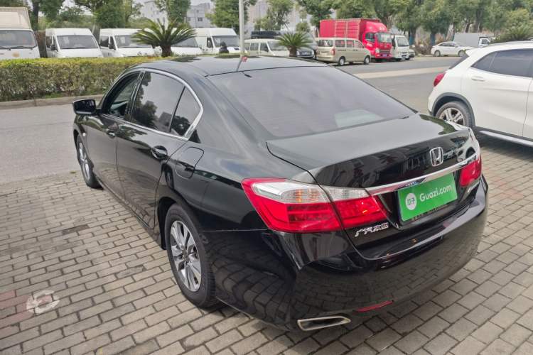 Used Honda Accord 2015 2.0L LX Comfort Edition
