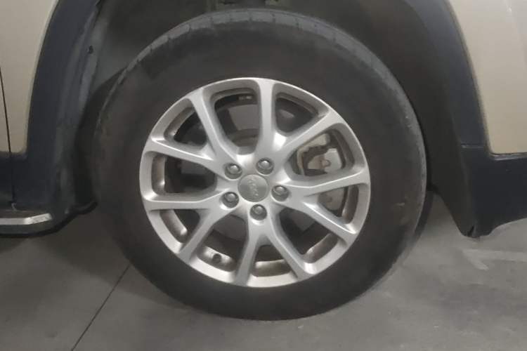 Used Jeep Cherokee 2017 2.0L Superior Edition
