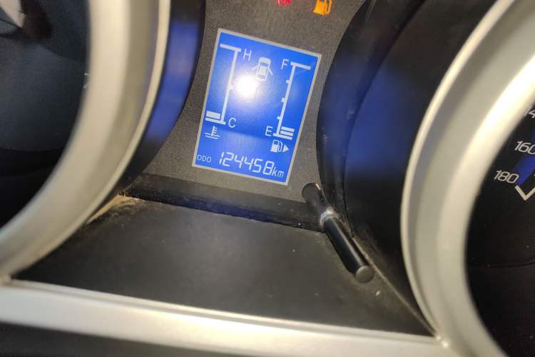 Used CHANGAN KAICHENG Ounuo S 2014 1.5L Elite Model
