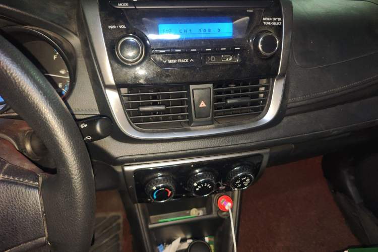 Used Toyota YARiS L Zhi Xuan 2019 1.5E CVT Dynamic Edition China VI compliant
