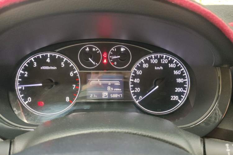 Used Nissan Tiida 2011 1.6L CVT Smart Version Instrument Cluster