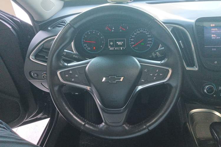 Used Chevrolet Malibu XL 2021 Redline 550T Automatic Sharp Edition Steering Wheel