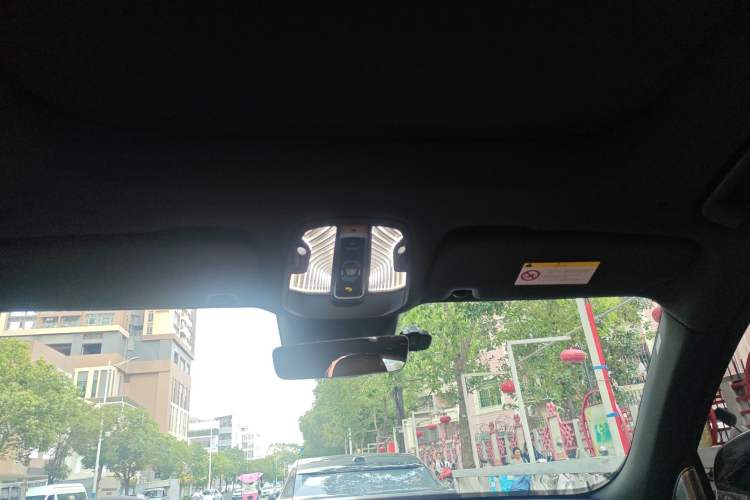 Used Lynk & Co 09 EM-P 2024 2.0TD EM-P Four-Wheel Drive PRO Seven-Seater Headliner