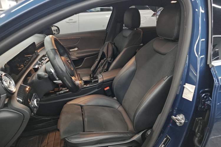 Used Mercedes-Benz A-Class 2019 A 180 L Sport Sedan