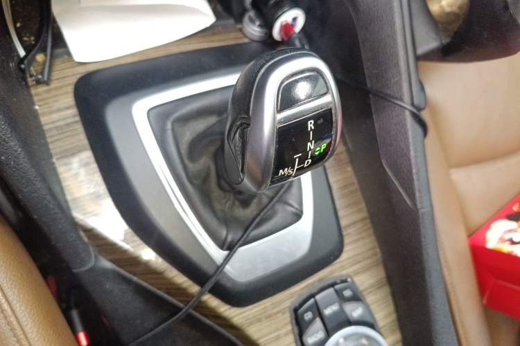 Used BMW X1 2012 xDrive20i
