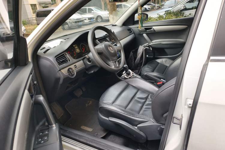 Used Volkswagen Lavida 2013 Revised Version 1.4 TSI DSG Comfort Edition
