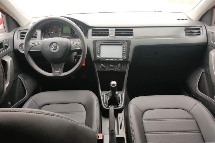 Used Skoda Rapid Spaceback 2014 1.6L Manual Enjoyment Edition