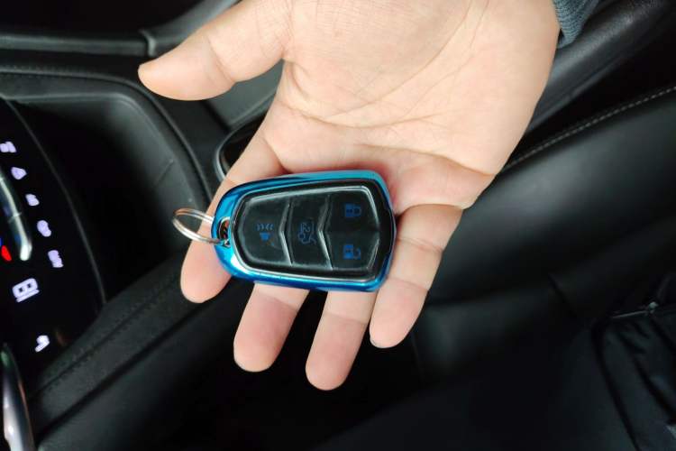 Used Cadillac XT5 2020 Revised Version 28T Luxury Edition Vehicle Key