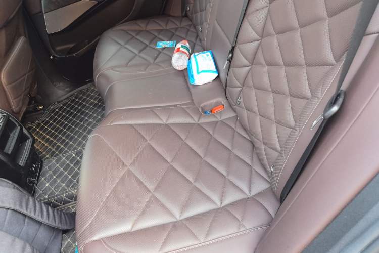 Used BMW X5 2022 xDrive 30Li Luxury M Sport Package