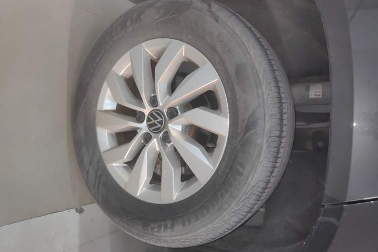 Used Volkswagen Tharu 2021 280TSI Two-Wheel Drive Trend Edition
