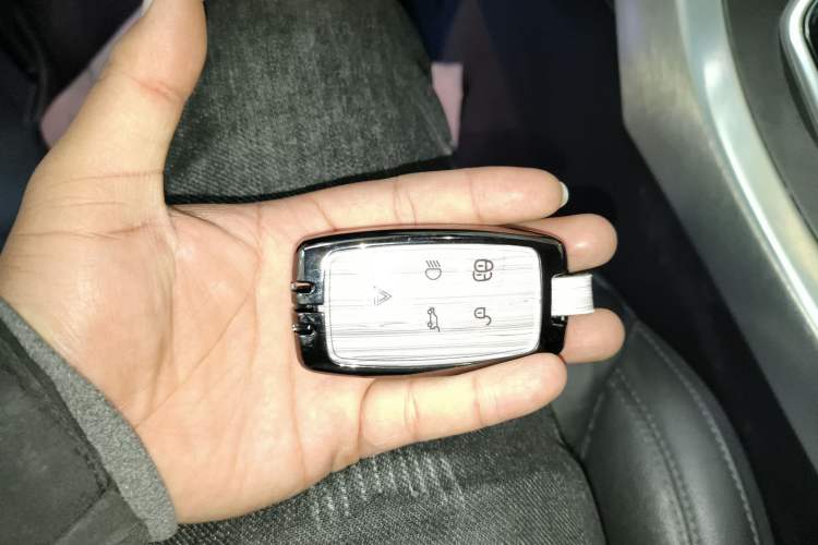 Used Land Rover Range Rover Evoque 2016 2.0T PURE Style Edition