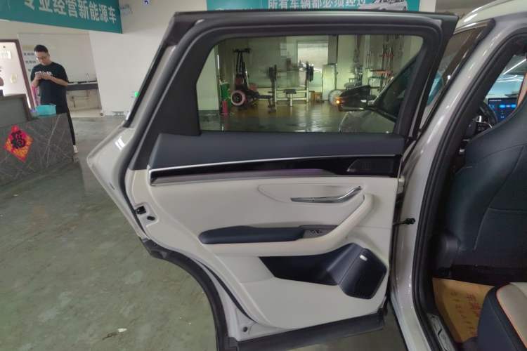 Used BYD Song PLUS New Energy 2023 Champion Edition EV 605KM Flagship PLUS