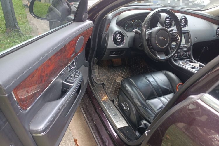 Used Jaguar XJ 2015 XJL 2.0T Two-Wheel Drive Panoramic Business Edition