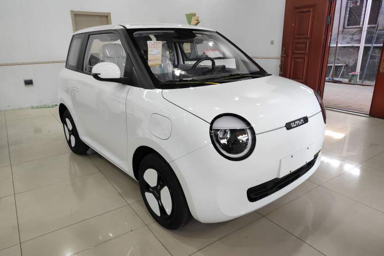 Used CHANGAN NEVO Lumin 2025 205 km Xiangqin Version