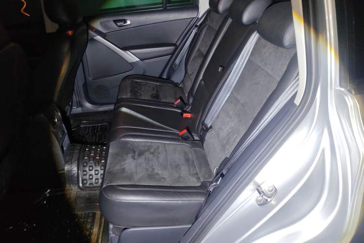 Used Volkswagen Tiguan 2010 2.0 TSI Automatic All-Wheel Drive Flagship Edition