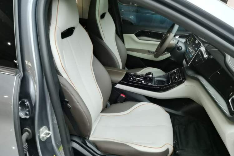 Used BYD Qin PLUS 2023 Champion Edition DM-i 120KM Leading Model
