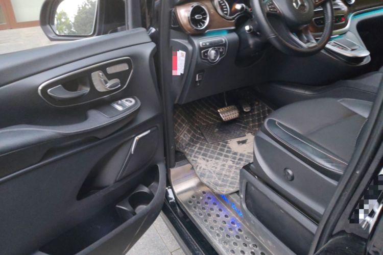 Used Mercedes-Benz V-Class 2021 V 260 L Long Wheelbase Prestige Edition
