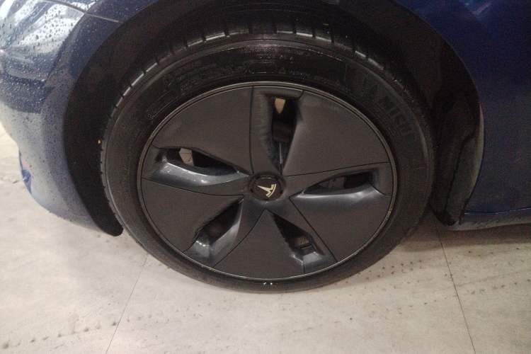 Used Tesla Model 3 2020 Standard Range Rear-Wheel Drive Upgraded Version Left Front Wheel Hub