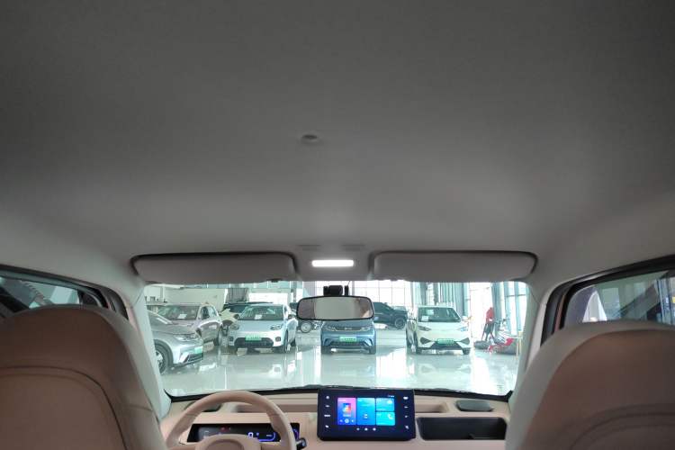 Used Geely Galaxy Panda 2024 Panda Mini 200km Endurance Bear