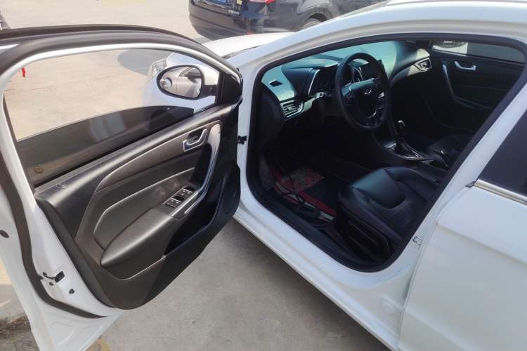 Used Chery Arrizo 5 2017 1.5L CVT Fashion Edition