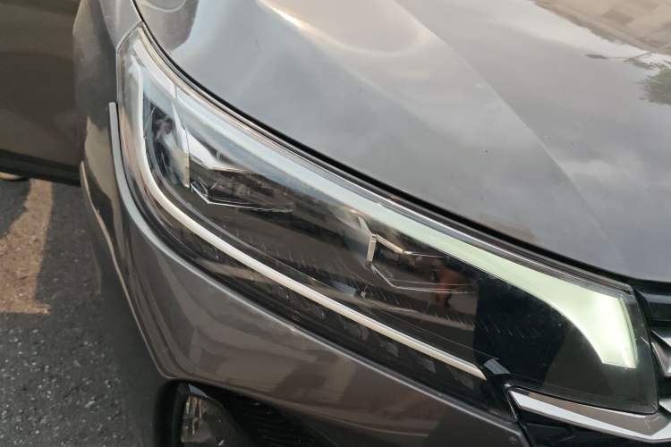 Used GAC Trumpchi GS4 2021 270T Automatic Smart Connectivity Technology Edition Right Front Headlight