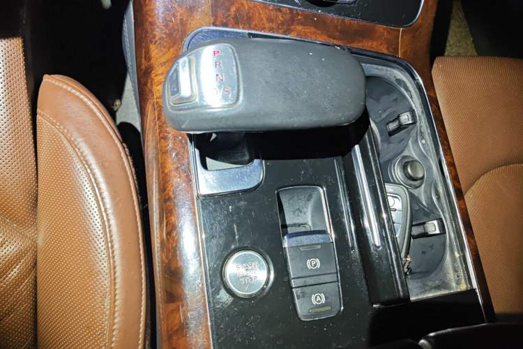 Used Audi A8 2013 A8L 45 TFSI quattro Luxury Model
