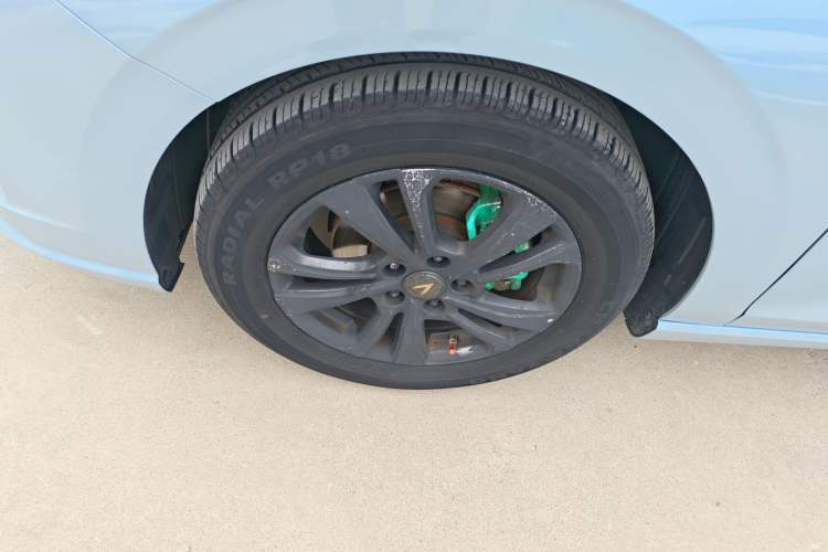 Used CHANGAN Eado 2021 PLUS Blue Whale NE 1.4T GDI DCT Prestige Model Left Front Wheel Hub