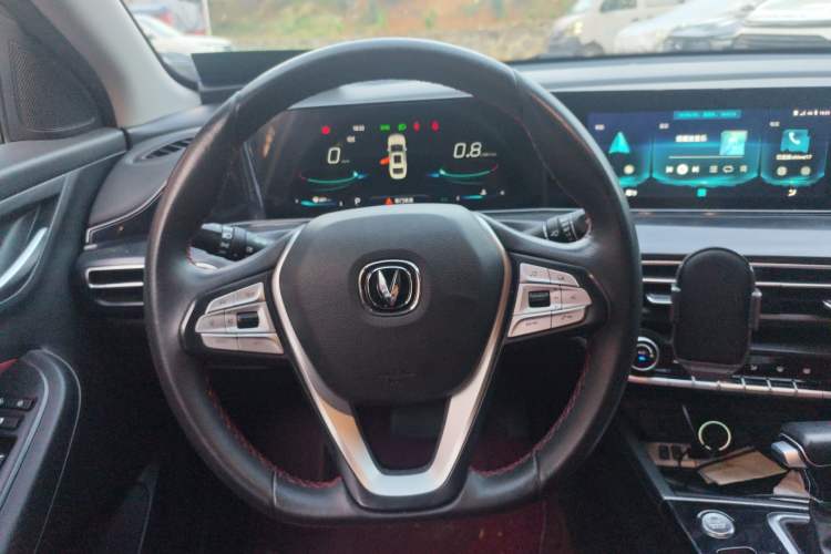 Used CHANGAN Eado 2020 PLUS Blue Whale NE 1.4T GDI DCT Flagship Model Steering Wheel