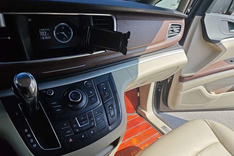 Used Buick GL8 2017 25S Prestige Version China V Standard
