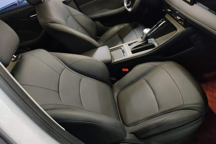 Used Roewe i5 2023 1.5L CVT Luxury Edition