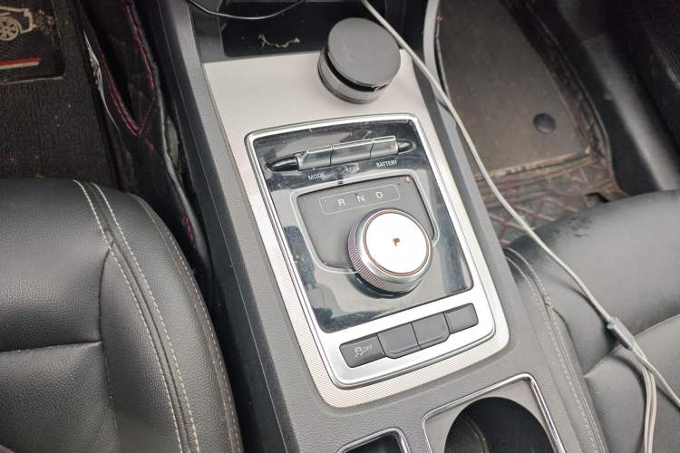 Used Roewe i6 New Energy 2017 45T Hybrid Connect & Smart Enjoyment Edition
