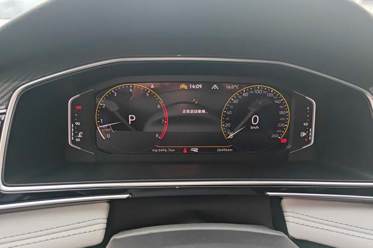 Used Volkswagen Tiguan L 2023 380TSI Automatic All-Wheel Drive R-Line Enhanced 7-Seater Instrument Cluster
