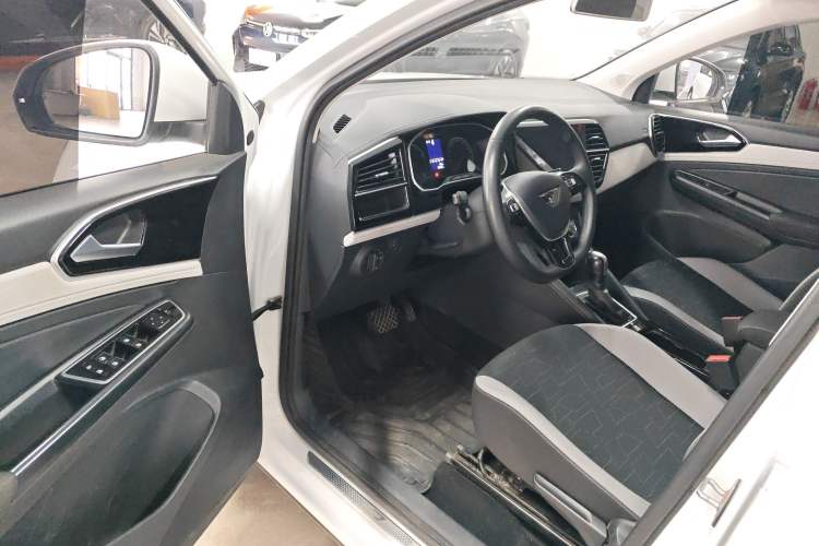 Used Jetta VS5 2024 280TSI Automatic Pioneer Edition