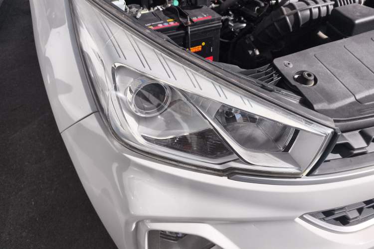 Used Wuling Hongguang S3 2018 1.5L Manual Comfort Model China V Standard