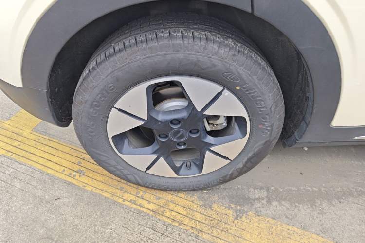 Used Geely Galaxy Geome 2025 310km Dream Edition Right Rear Wheel Hub