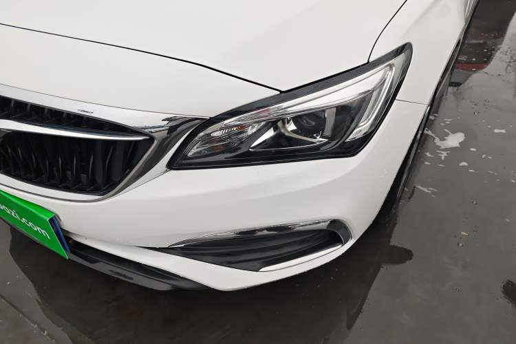 Used Buick Verano 2018 Sedan 15S Automatic Leading Model
