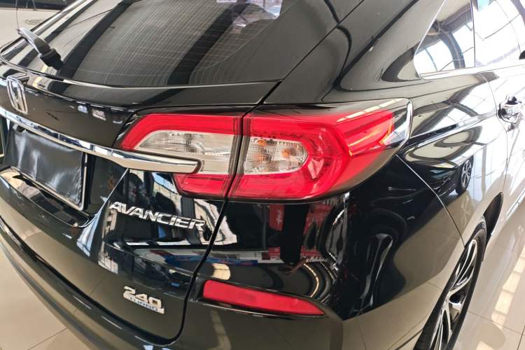 Used Honda Avancier 2019 240TURBO Two-Wheel Drive Comfort Version Right Rear Taillight