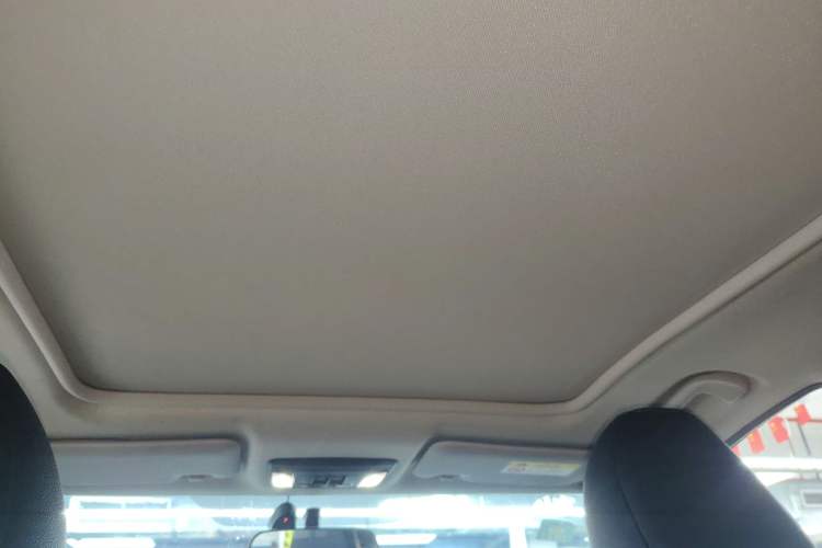 Used Honda Vezel 2020 1.5L CVT Pioneer Edition
