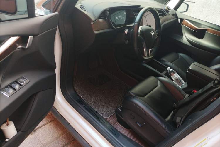 Used Tesla Model X 2017 X 100D Long Range Edition Driver Seat