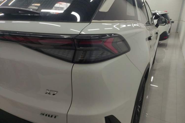 Used BAIC Beijing X7 2023 1.5TD DCT Premium+ Edition Right Rear Taillight