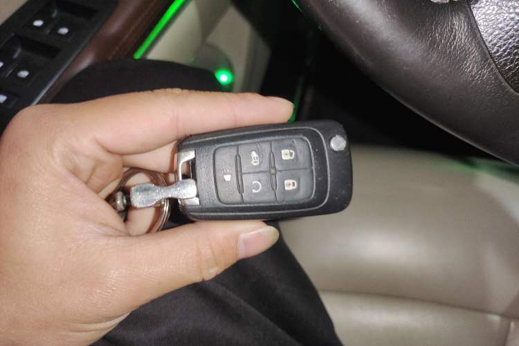 Used Buick GL8 2018 28T Luxury Model China VI Standard